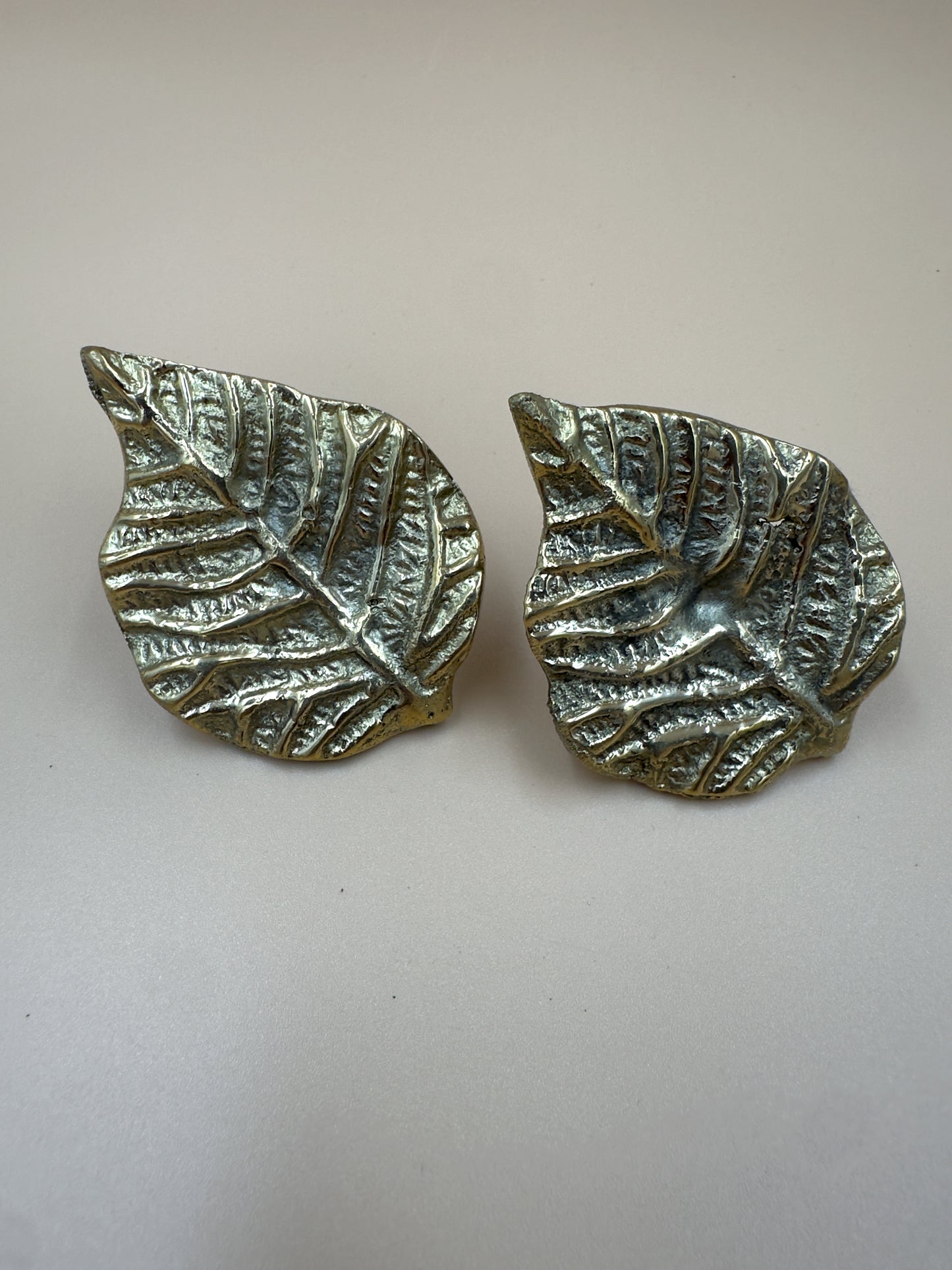 TIRADOR DE HOJA CHICO