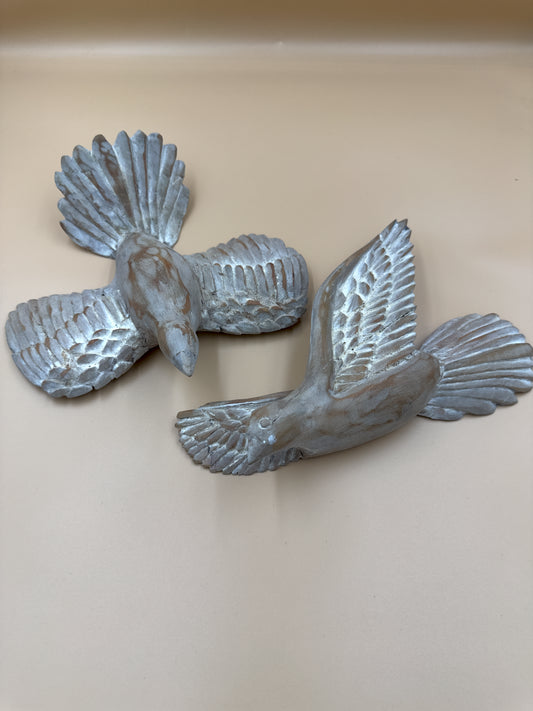 PAJAROS TALLADOS